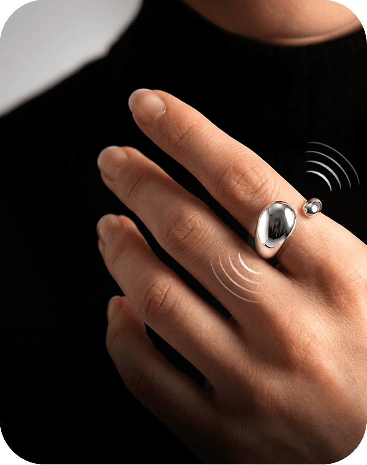 Cat presence and connection moment